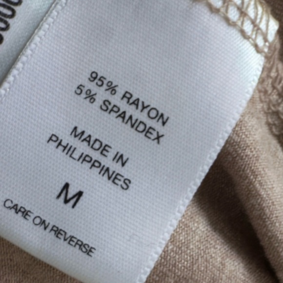 🔴 New York & CO TAN SUPER STRETCHY SKIRT SIZE MEDIUM - Picture 5 of 5